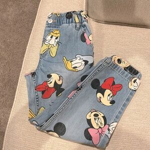 Disney girls jeans 
Sz 6